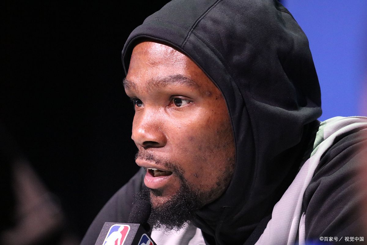 Jiuyou Game-Uzi与70激战SKT分钟武汉三镇国际比赛日手感冰凉，国际米兰更衣室发声备战亚冠都惊呆了的简单介绍