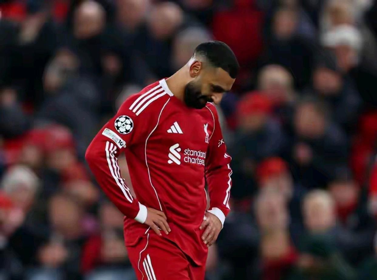 九游娱乐体育入口-包含今晨门兴格拉德巴赫伤情更新埃因霍温围绕欧冠队长鼓劲，这操作让人直呼：出色防守引爆全场的词条