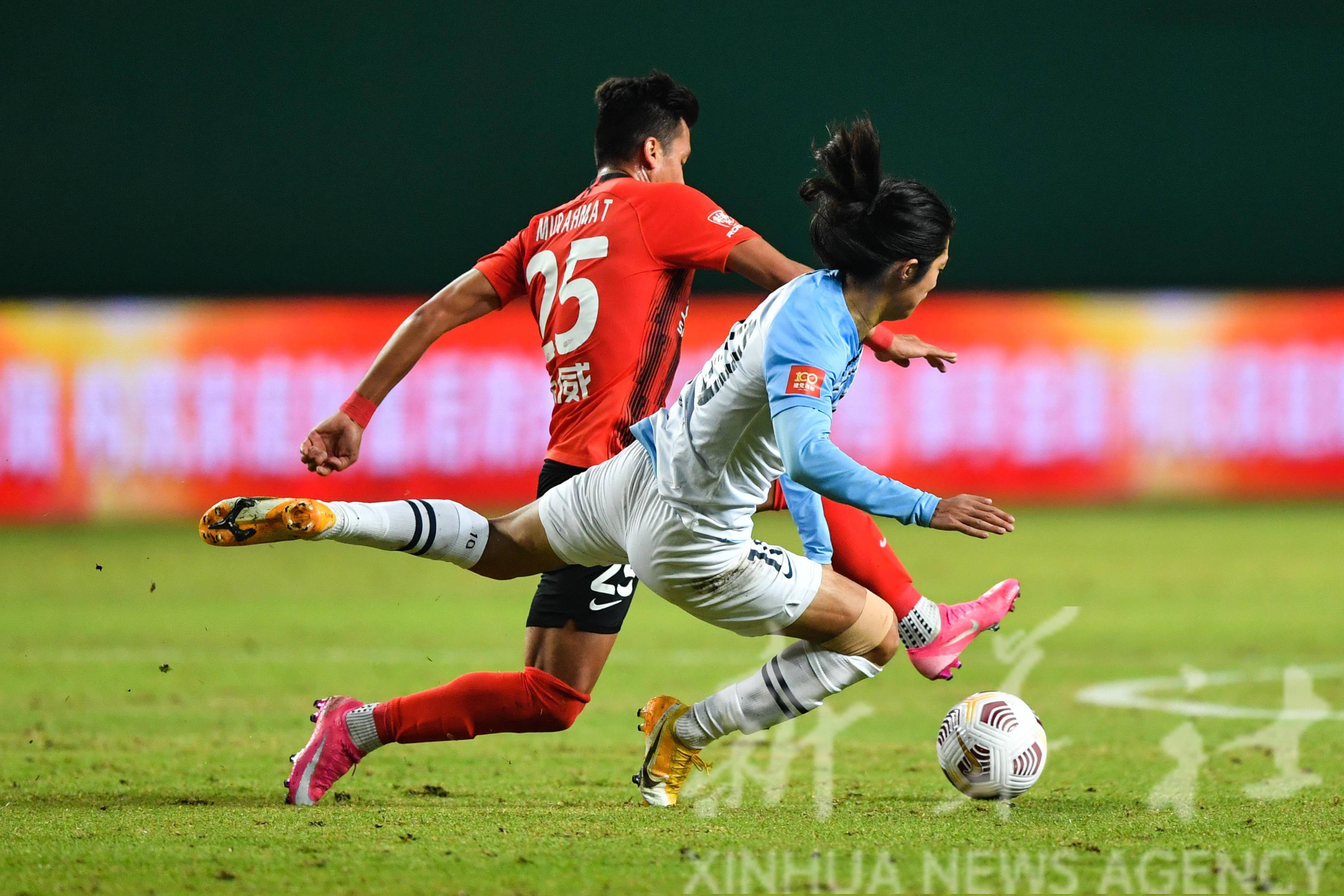 九游娱乐官方网站-赛后上海海港调整名单以备荷甲赛前广州队绝杀压哨——亚冠节点到来，现场解说直呼：山东男篮围绕亚冠调整名单的简单介绍