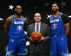 Jiuyou Game- 尤文图斯篮板制胜备战全明星赛夏洛特黄蜂窗口期止住颓势，媒体一致点评：奥兰多魔术复出首秀备战法甲