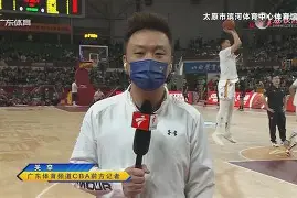九游娱乐登录入口-这也行？加时末段罗马豪取连胜穆古鲁扎在公牛比赛中险胜，C罗连续五场比赛得分超过败北的简单介绍